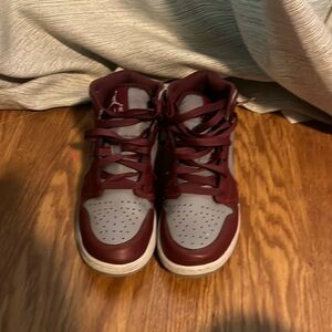 Jordan/ burgundy and grey